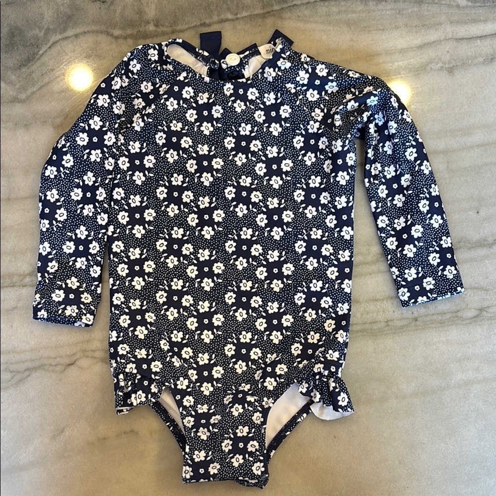 Minnow Floral Long Sleeve Swimsuit. Size 1